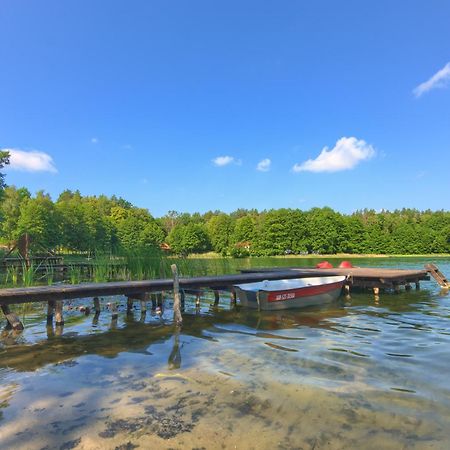 Domki Nad Brzegiem Dluzek 외부 사진