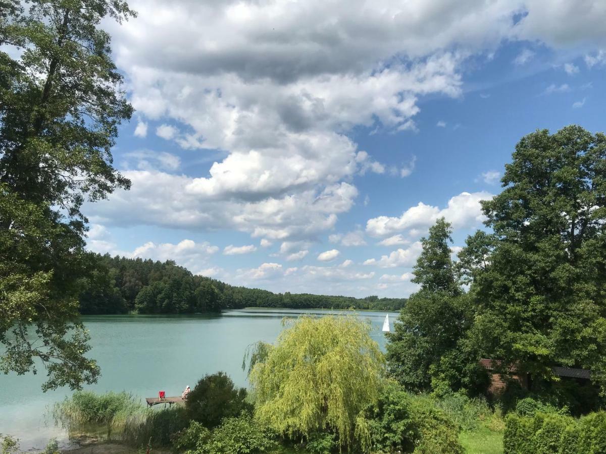 Domki Nad Brzegiem Dluzek 외부 사진